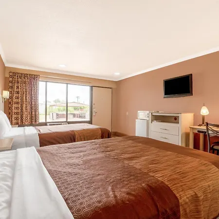River Valley Motor Inn By Oyo La Grange Texas-3